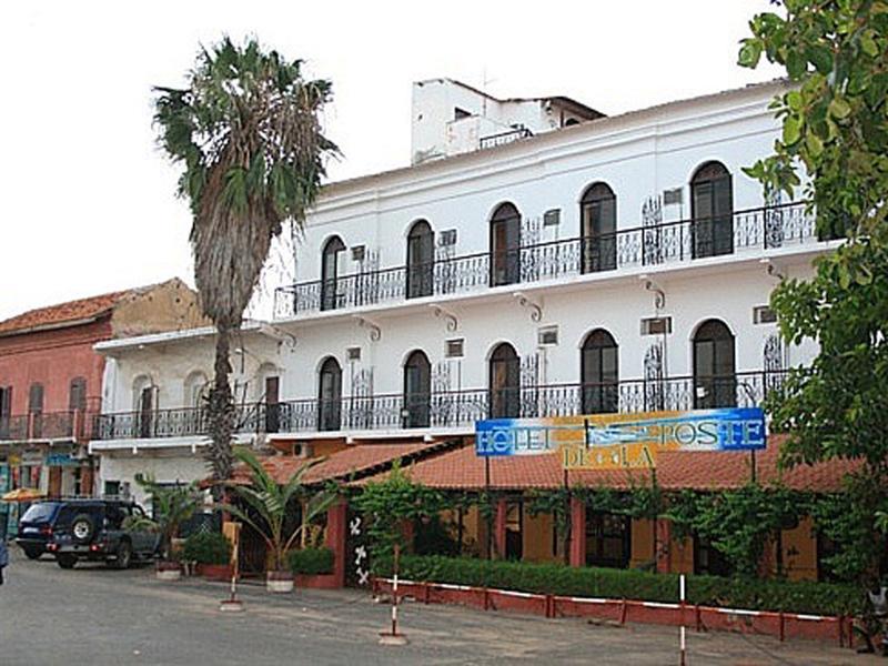 Hotel De La Poste Saint-Louis Exterior photo